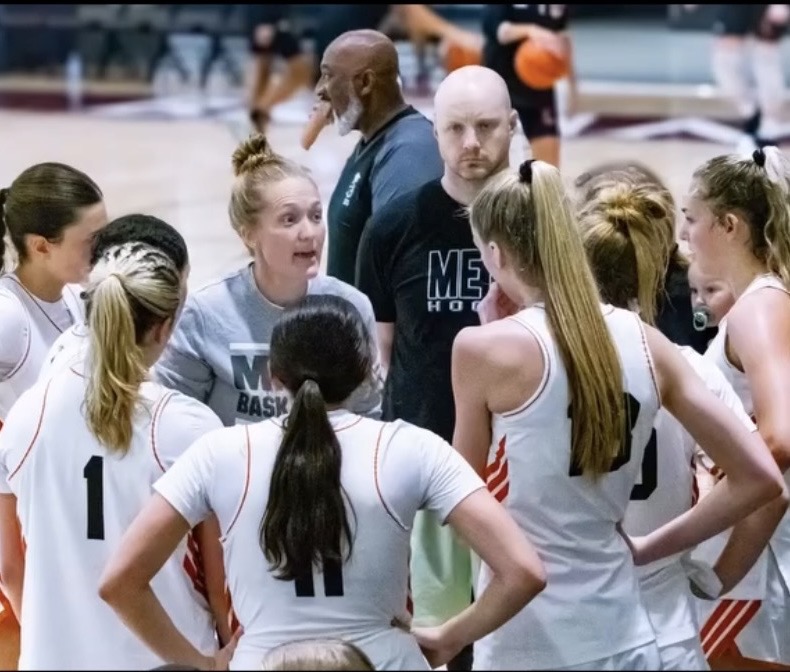 Meta Hoops team huddle